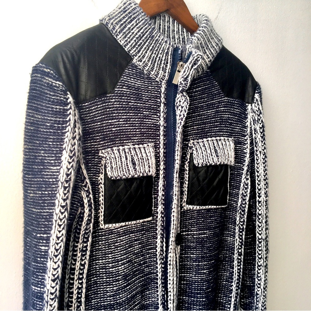 Men’s Cardigan knit sweater